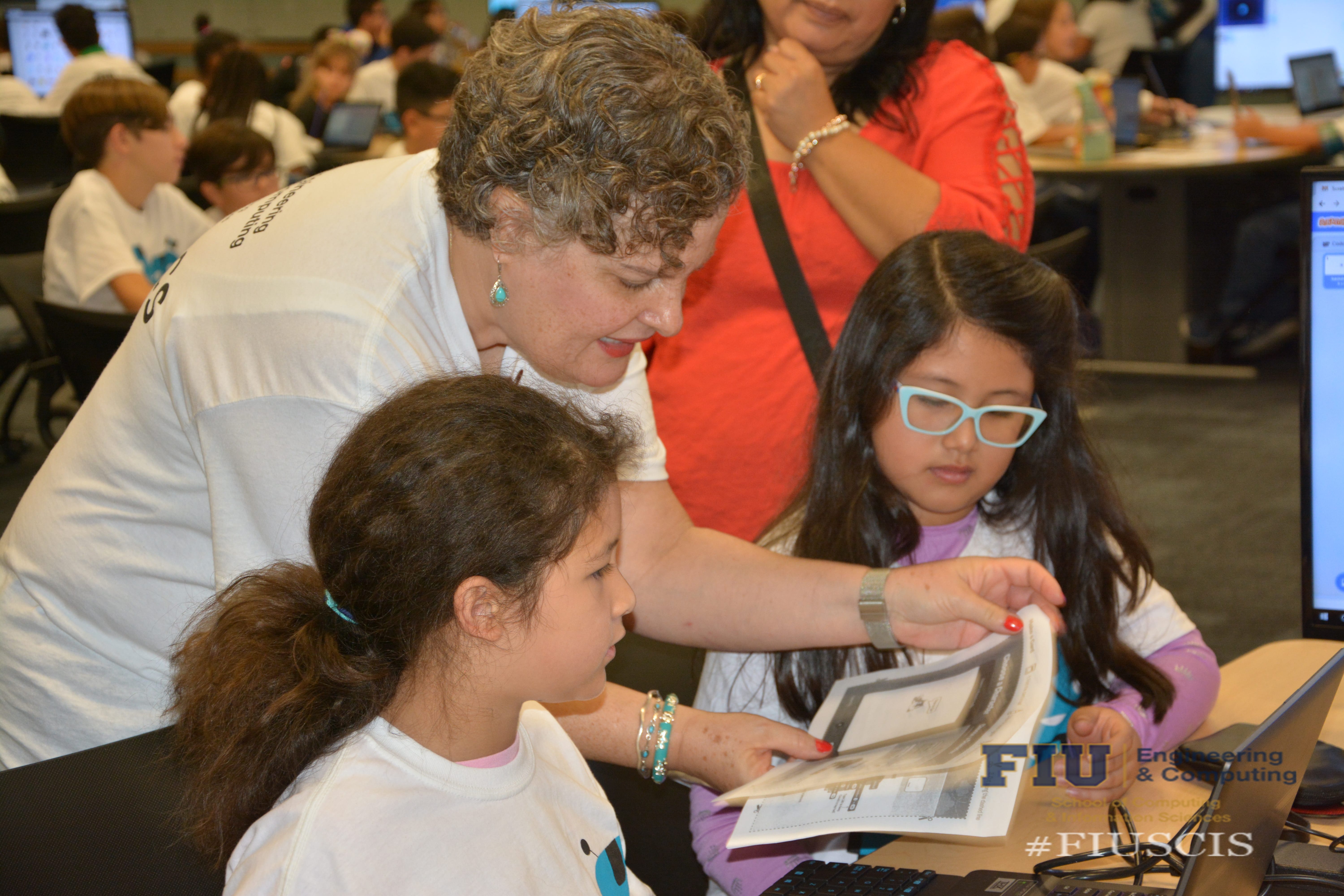 FIUSCIS hosted CodeFest 2018