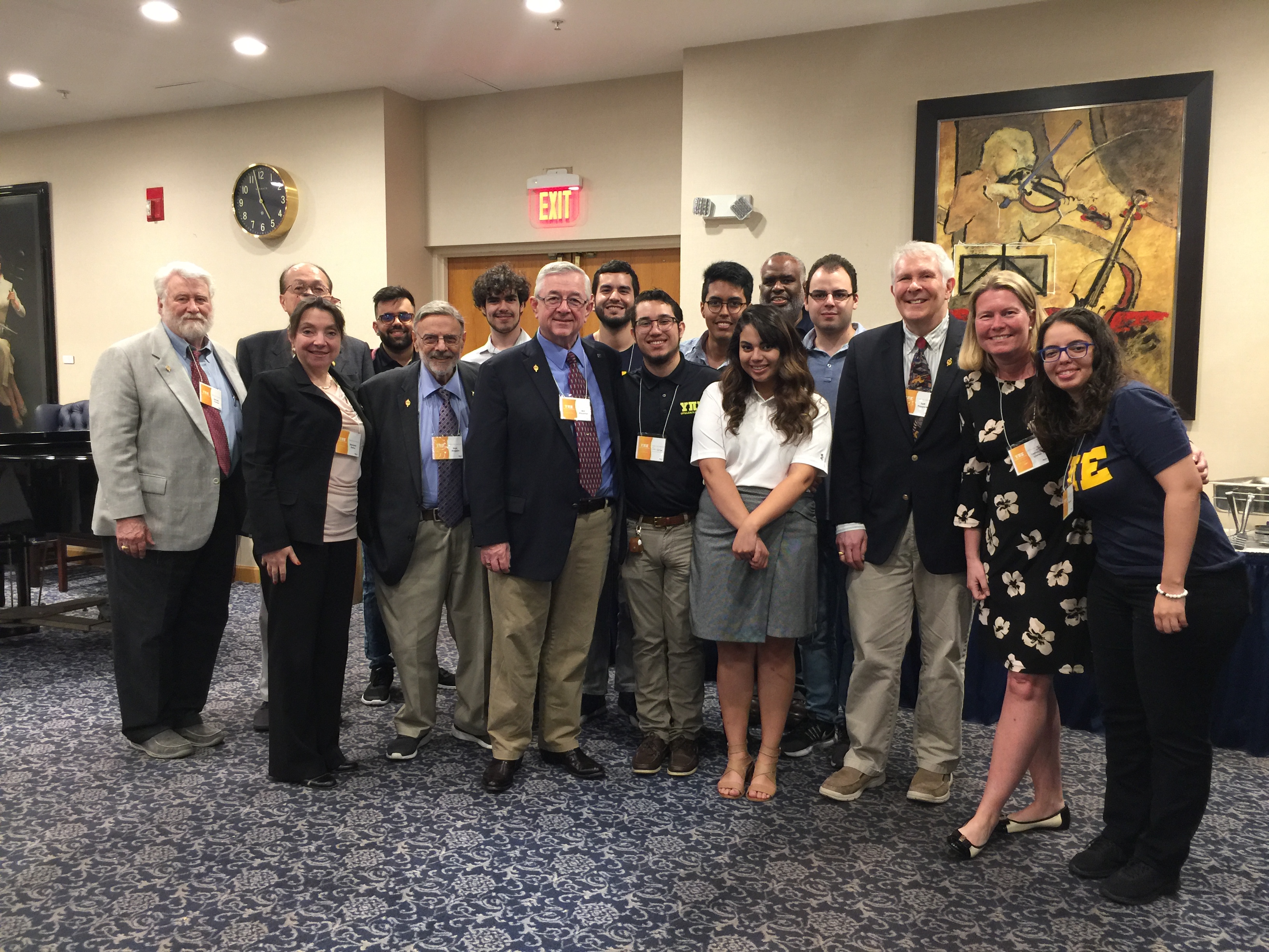 Upsilon Pi Epsilon hosts international convention at FIU, wins award